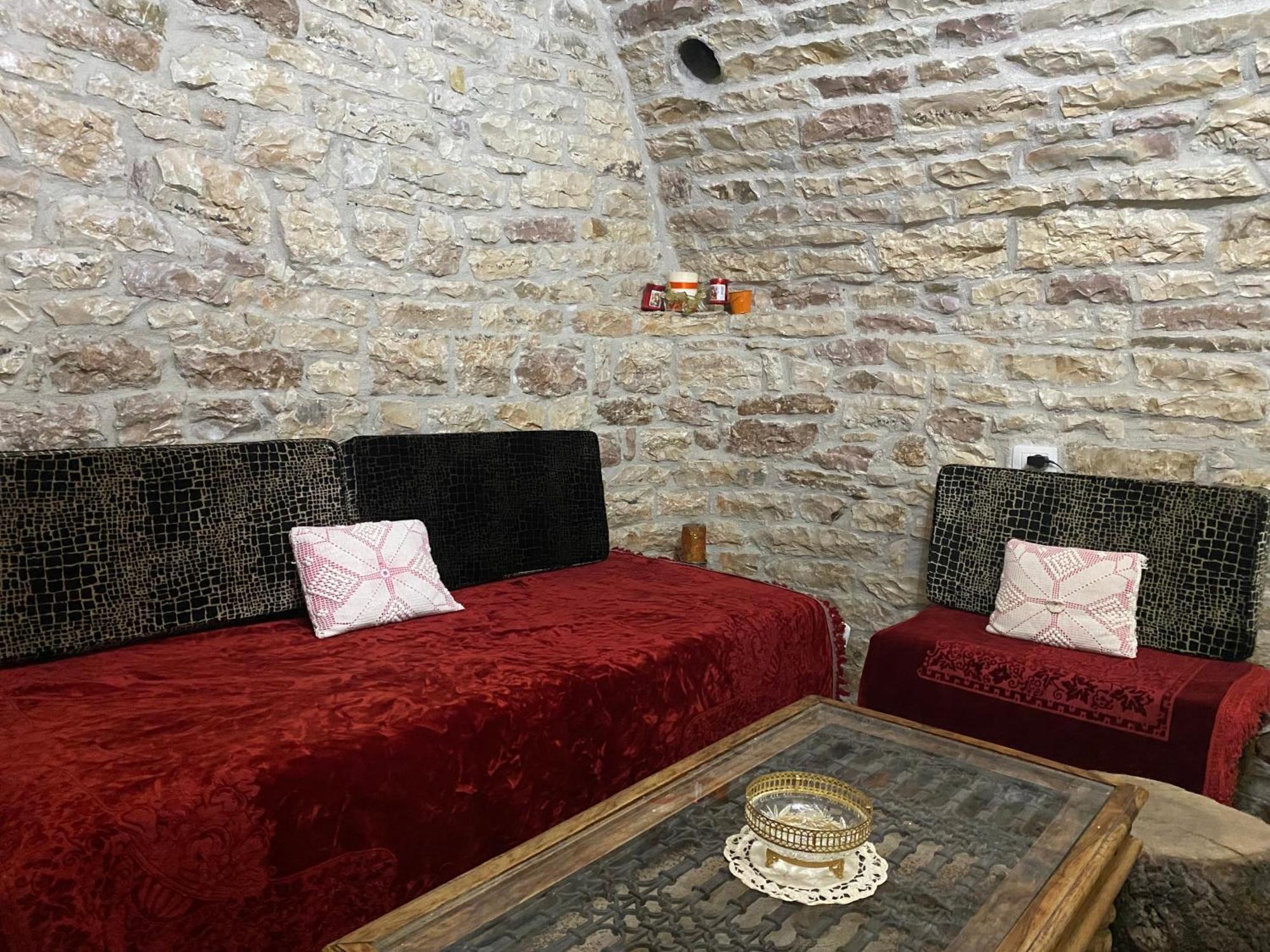 Guest House Memushi Gjirokastër Exterior foto